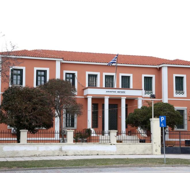 Alexandroupoli beach walk - lighthouse - museums  6