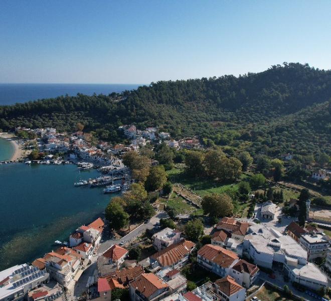 Limenas, Limenaria, Potos. Shopping and nightlife