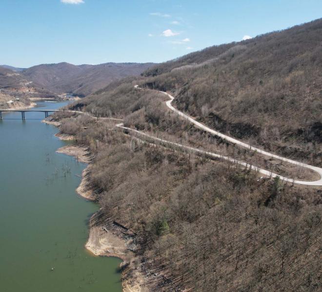 Dam and Artificial Thisavros Lake (Treasure Lake) 9