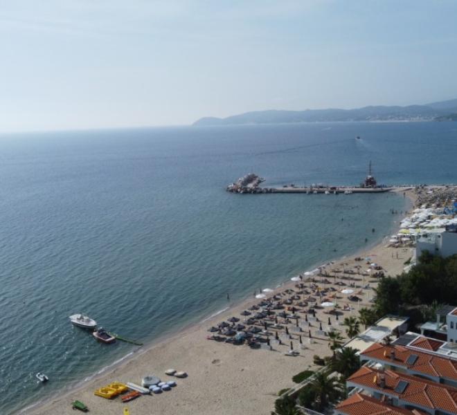 Limenas, Limenaria, Potos. Shopping and nightlife