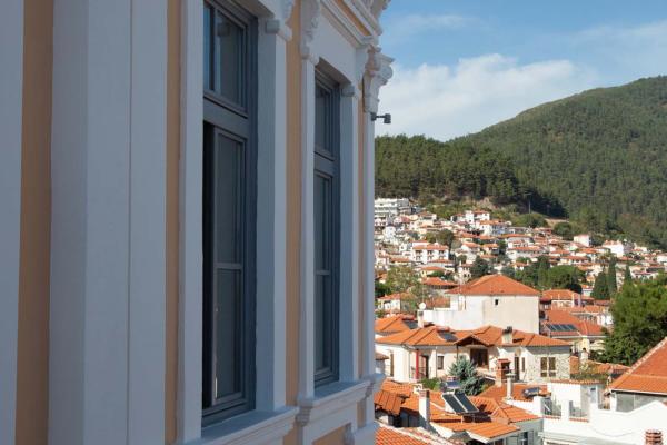 Multipurpose Space for Art and Thought - Grand Maison Mansion