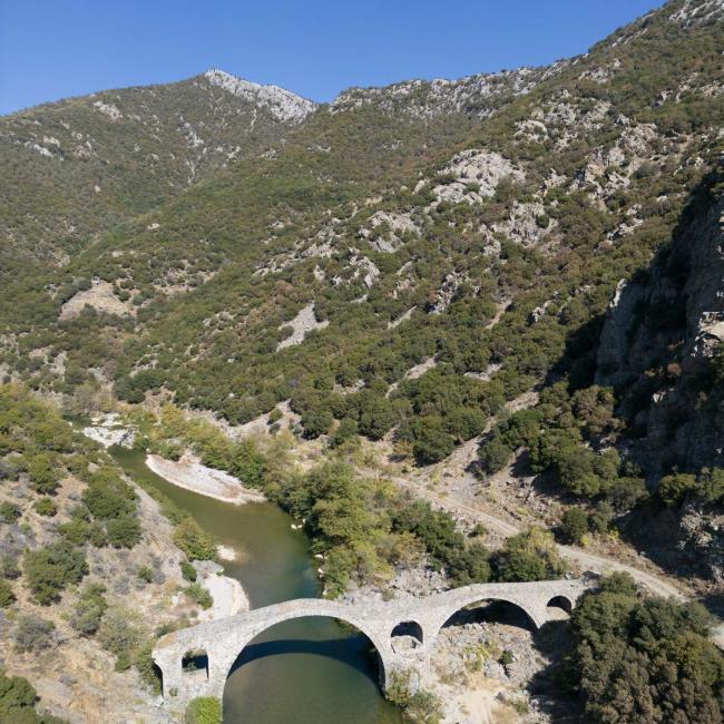 Polyanthos Stone Bridge - Kompsatos